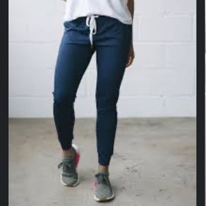 ZYIA Navy Cozy Joggers XS